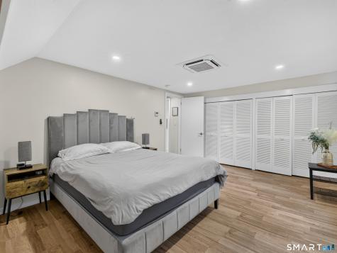 87 Grassy Hill Road Old Lyme CT 06371