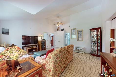 10 Baxter Street Danbury CT 06811