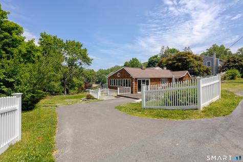 10 Baxter Street Danbury CT 06811