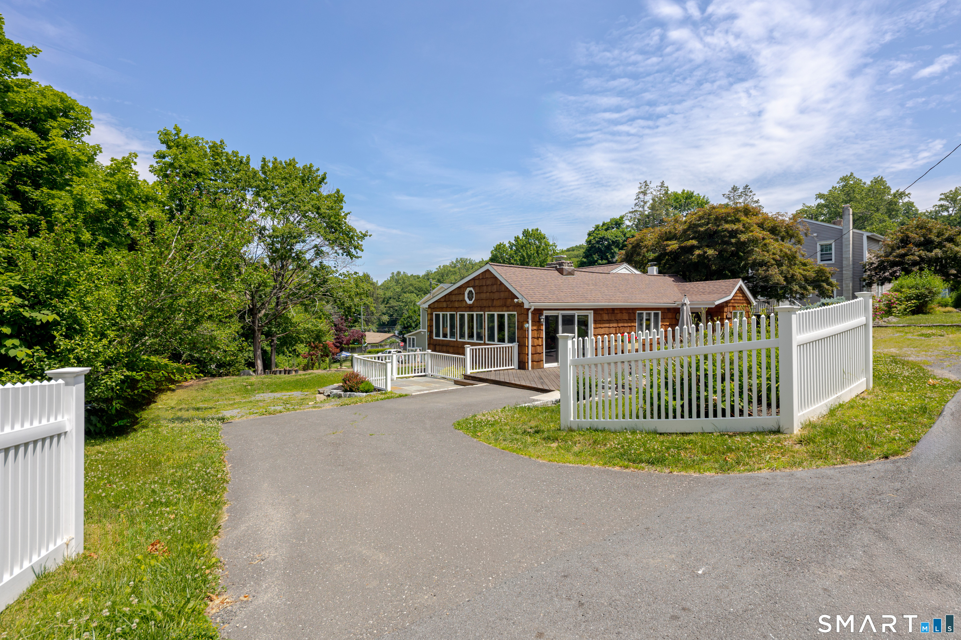 10 Baxter Street Danbury CT 06811