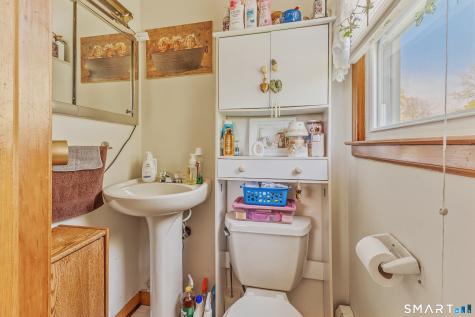 275 Country Lane Bristol CT 06010