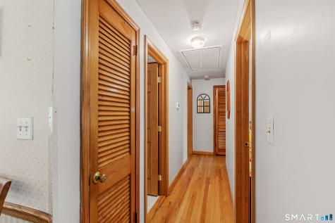 275 Country Lane Bristol CT 06010