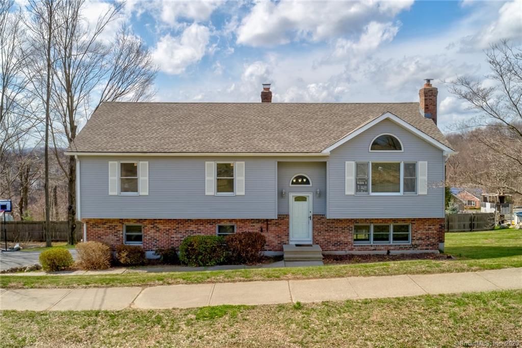 145 Skokorat Street Seymour CT 06483