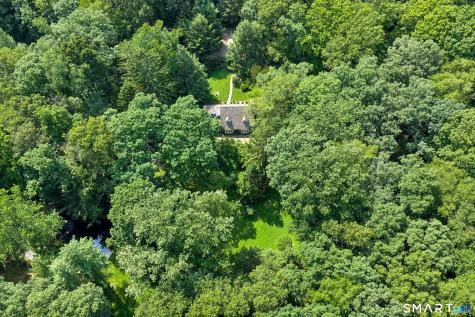 76 Peaceable Street Redding CT 06896