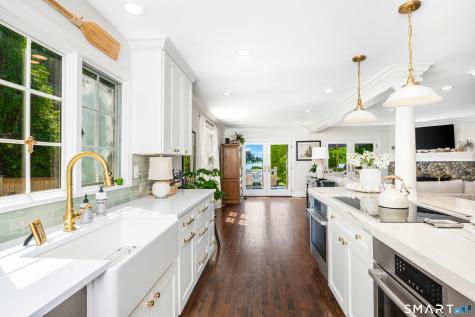 20 Lighthouse Way Darien CT 06820