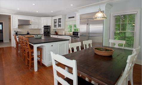 23 Pond Road Ridgefield CT 06877