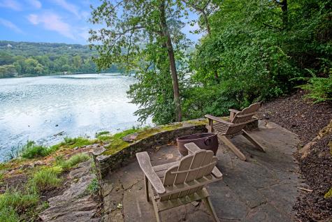 23 Pond Road Ridgefield CT 06877