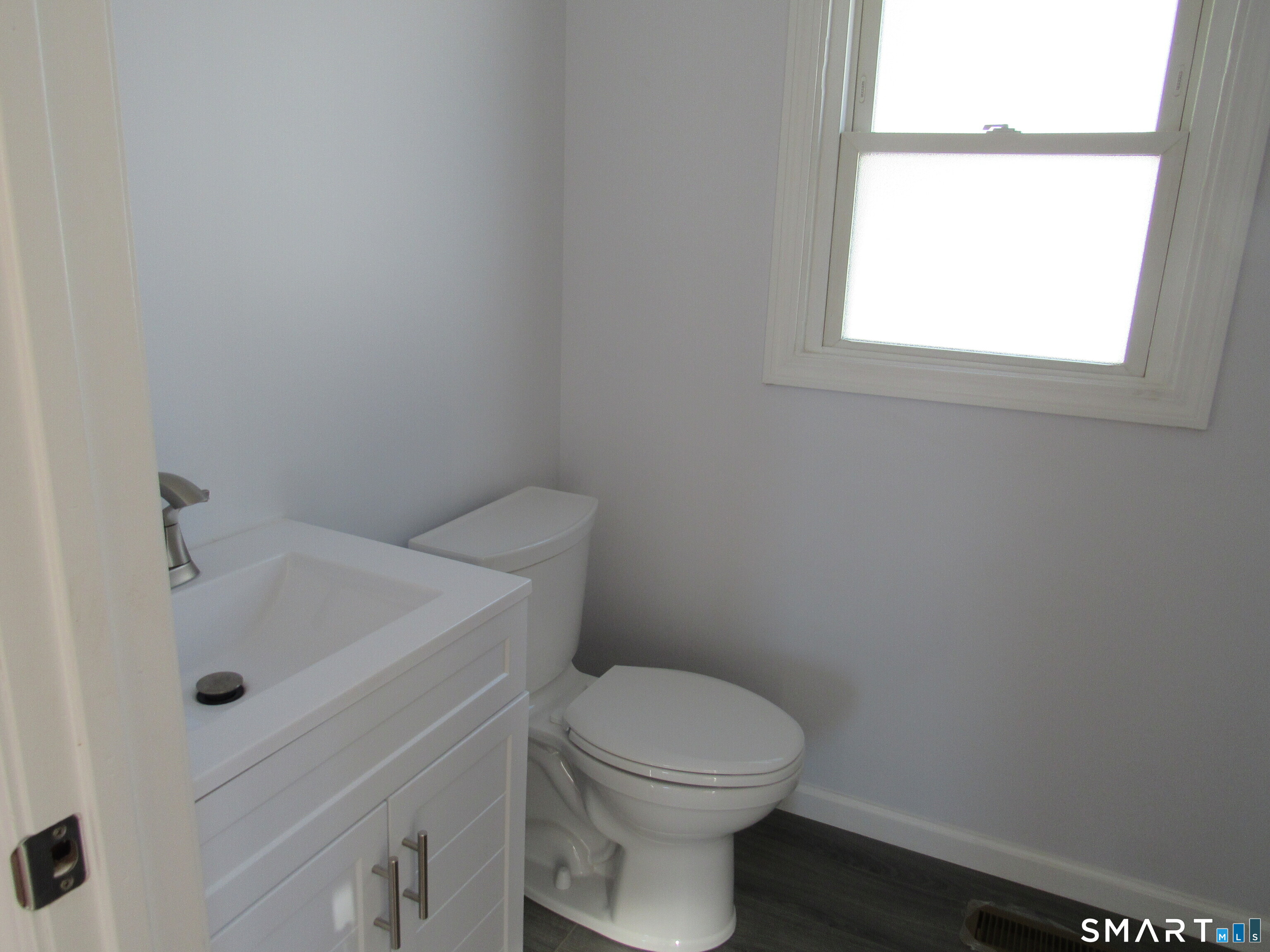 33 Hillcrest Avenue West Haven CT 06516