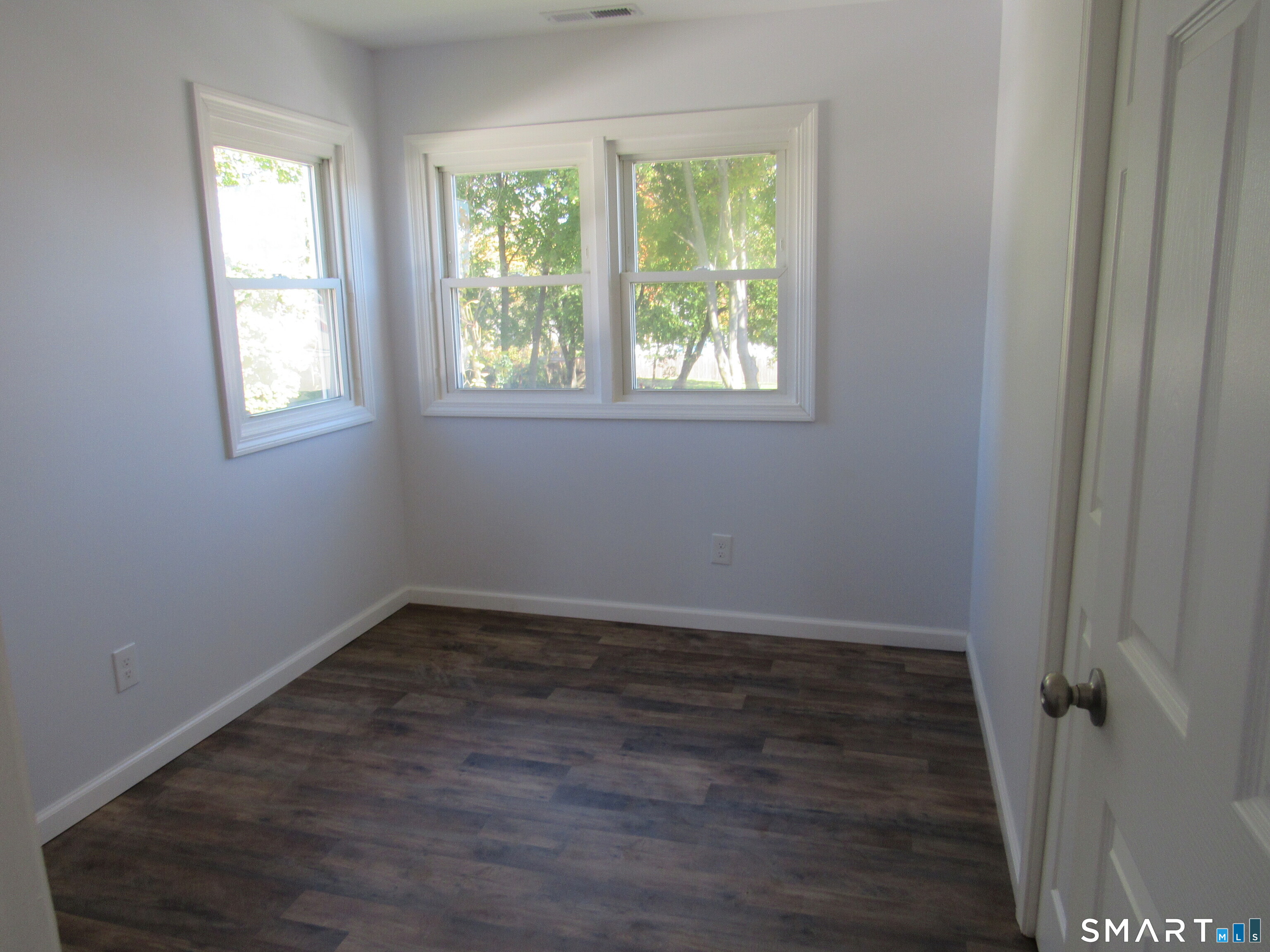 33 Hillcrest Avenue West Haven CT 06516