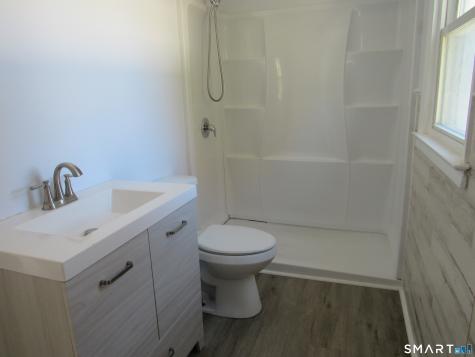 33 Hillcrest Avenue West Haven CT 06516