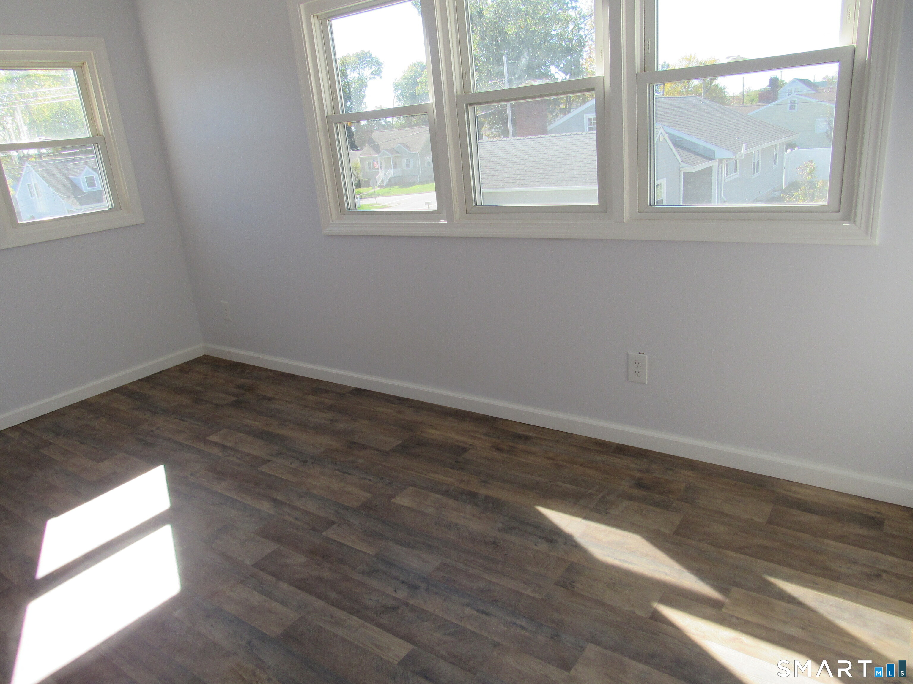 33 Hillcrest Avenue West Haven CT 06516