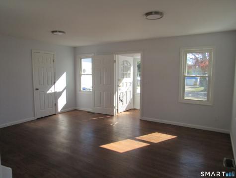 33 Hillcrest Avenue West Haven CT 06516