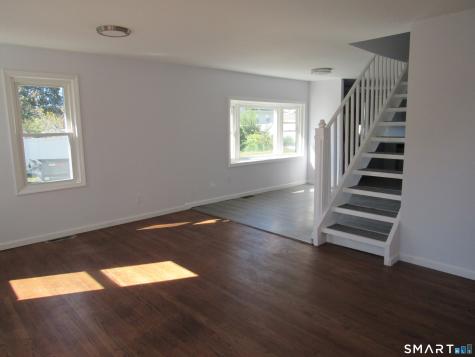 33 Hillcrest Avenue West Haven CT 06516
