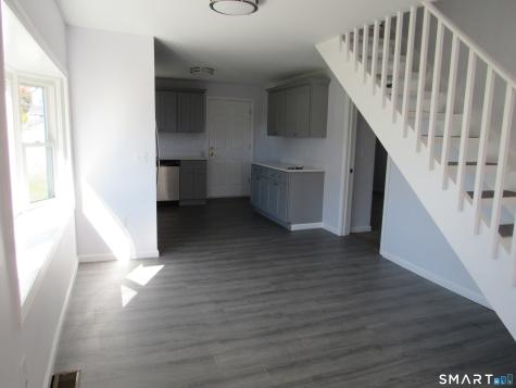 33 Hillcrest Avenue West Haven CT 06516