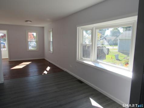 33 Hillcrest Avenue West Haven CT 06516