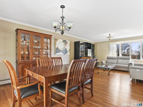 548 Howellton Road Orange CT 06477