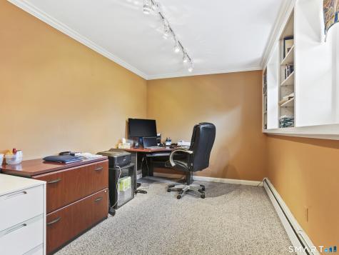 548 Howellton Road Orange CT 06477
