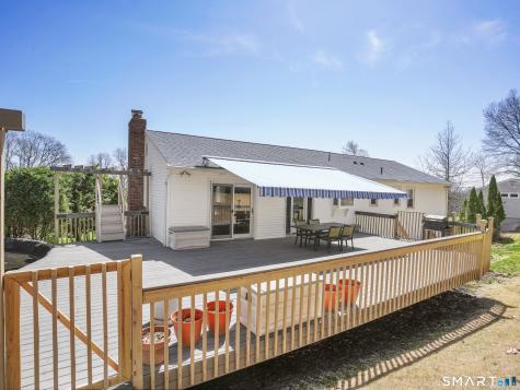548 Howellton Road Orange CT 06477