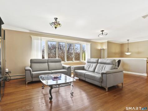 548 Howellton Road Orange CT 06477