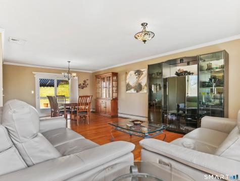 548 Howellton Road Orange CT 06477
