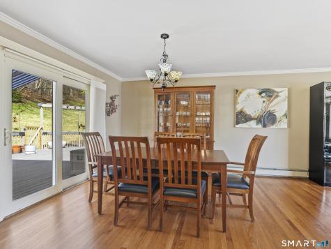 548 Howellton Road Orange CT 06477