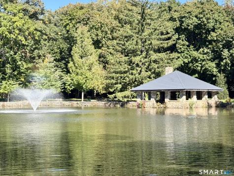 27 Lakeside Avenue Darien CT 06820
