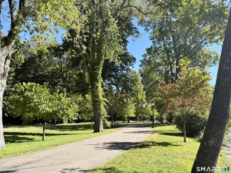 27 Lakeside Avenue Darien CT 06820