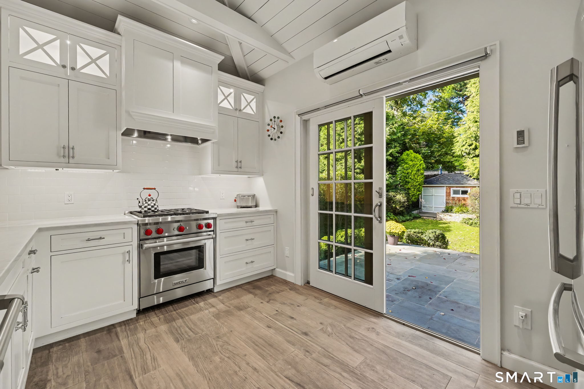 27 Lakeside Avenue Darien CT 06820