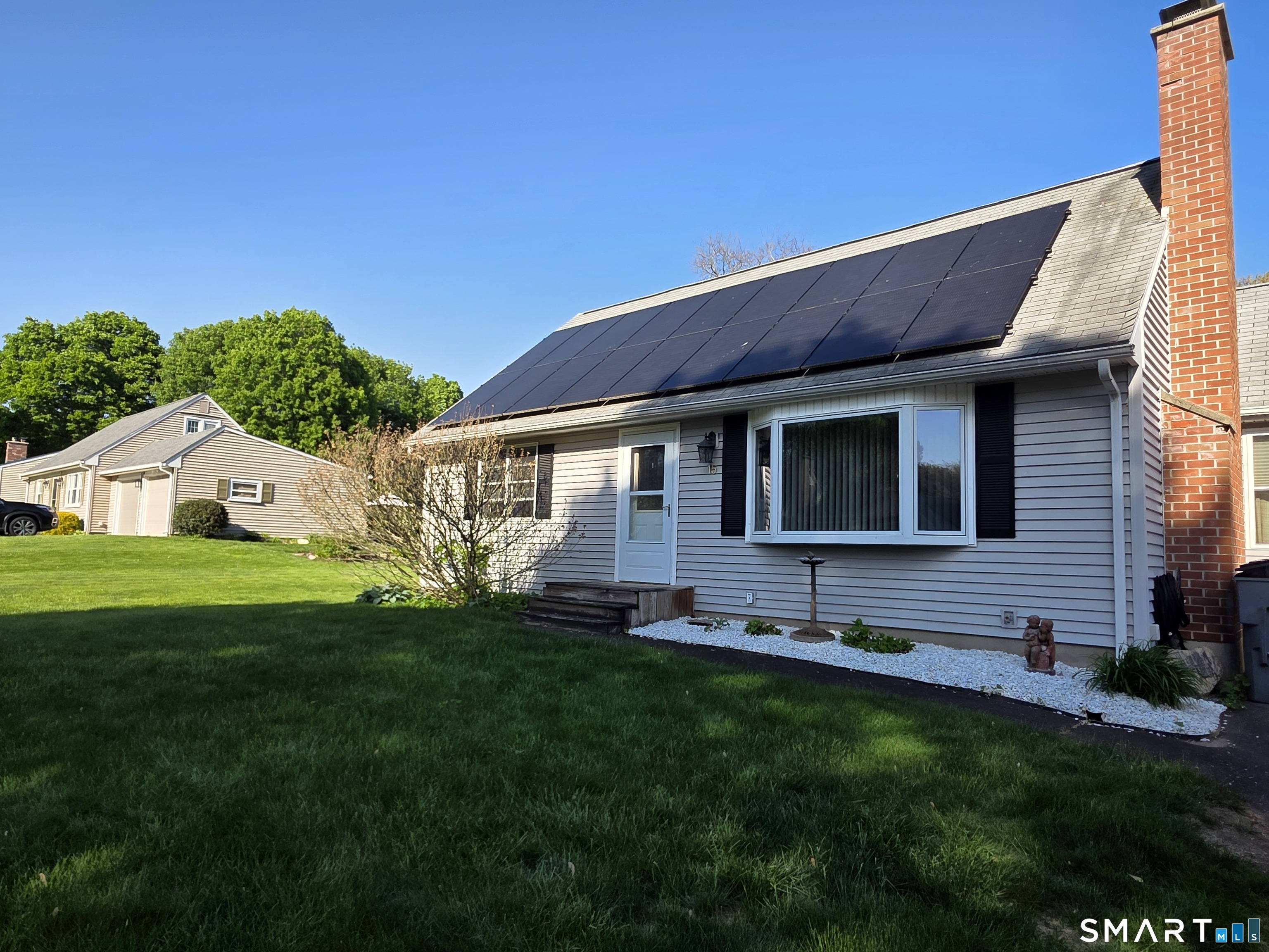 15 Van Buren Road Enfield CT 06082