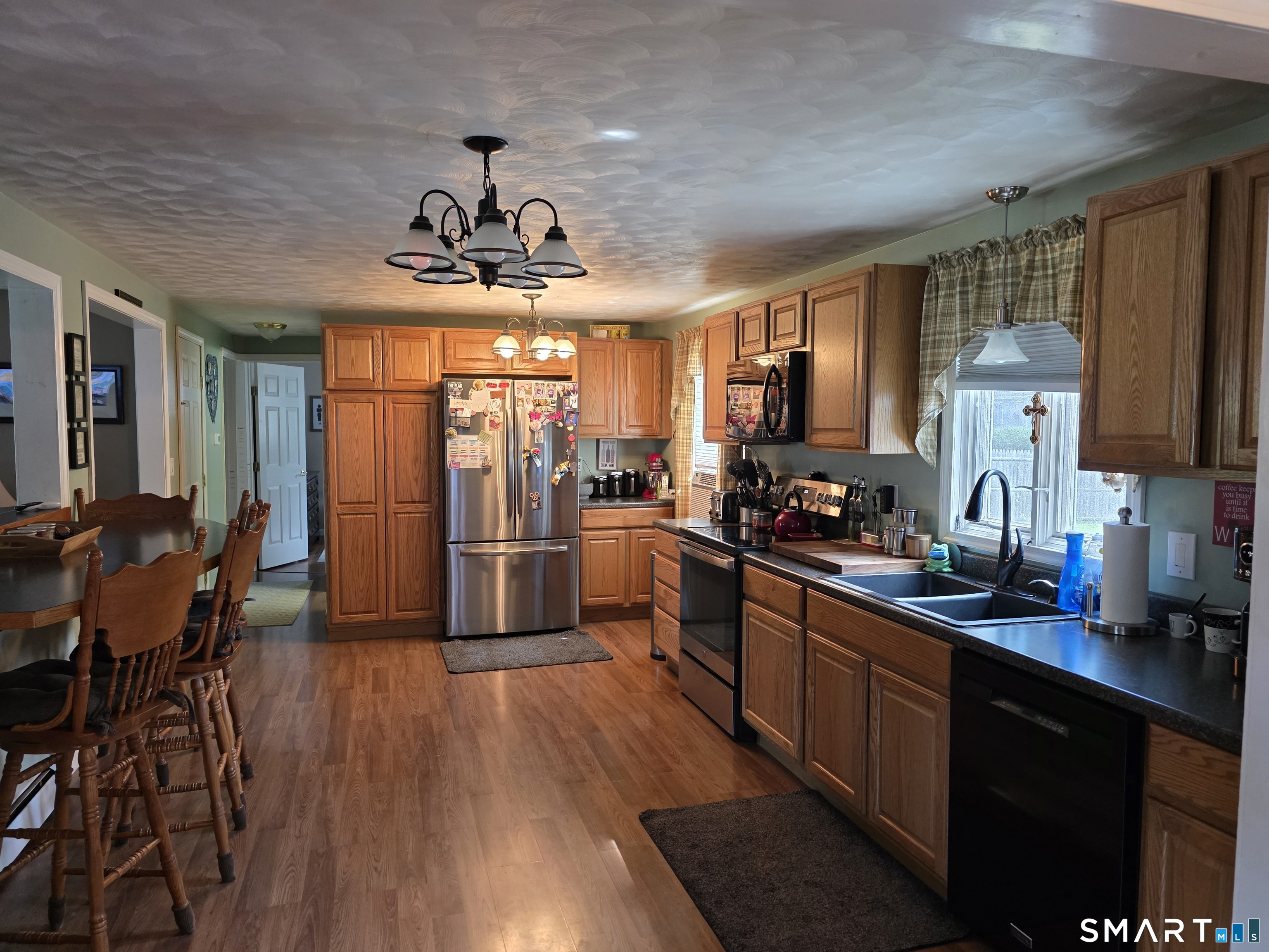 15 Van Buren Road Enfield CT 06082