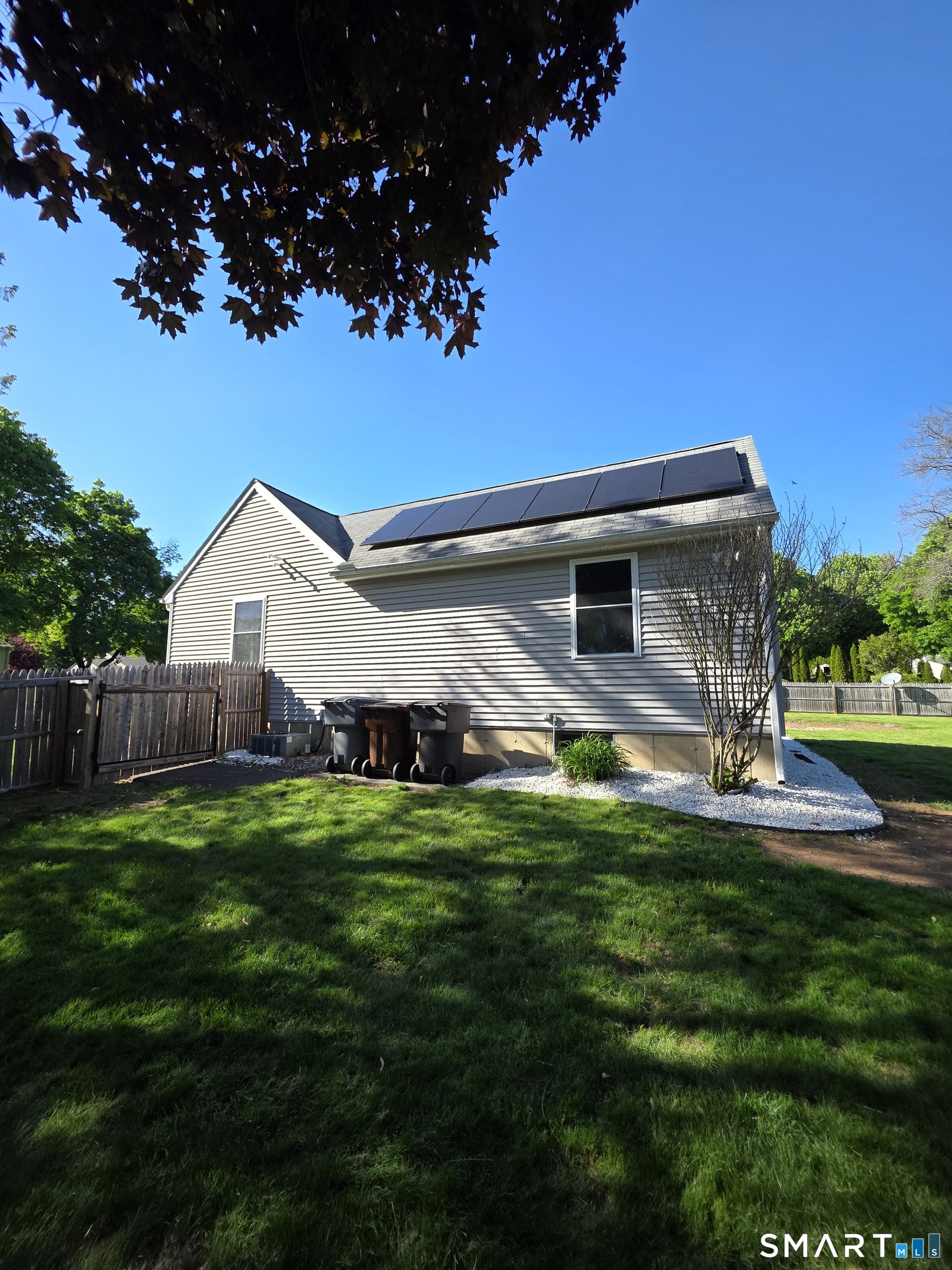 15 Van Buren Road Enfield CT 06082