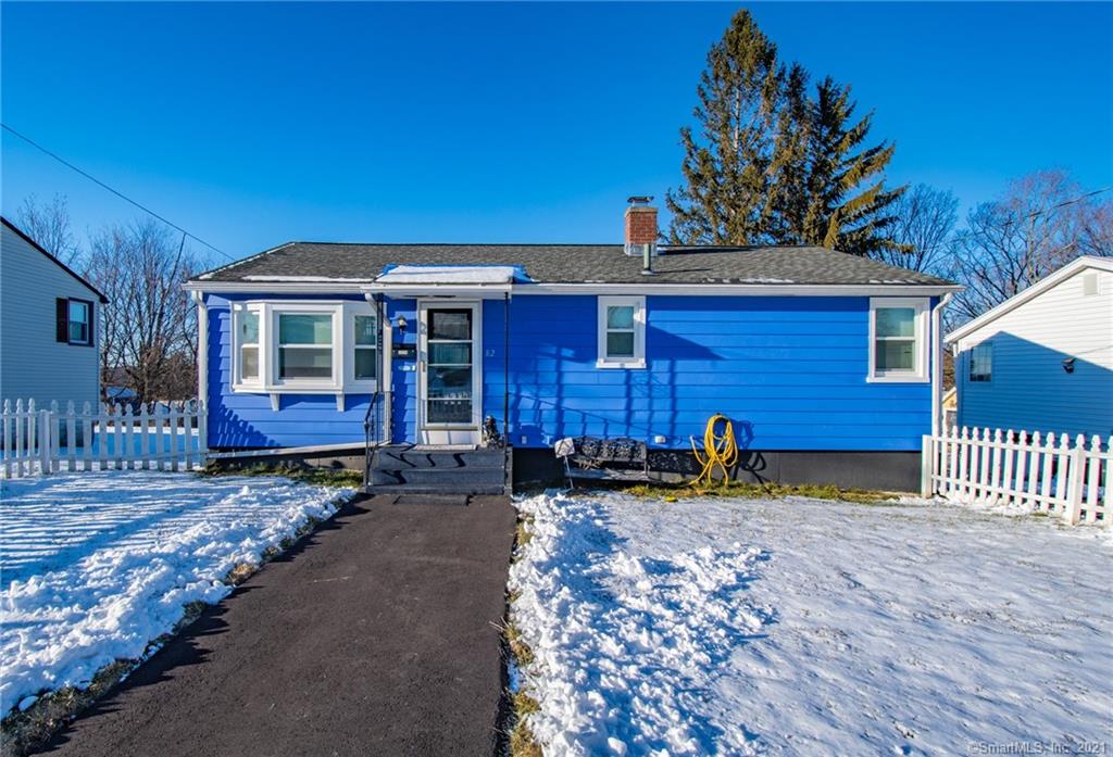 82 Mount Carmel Avenue Waterbury CT 06708