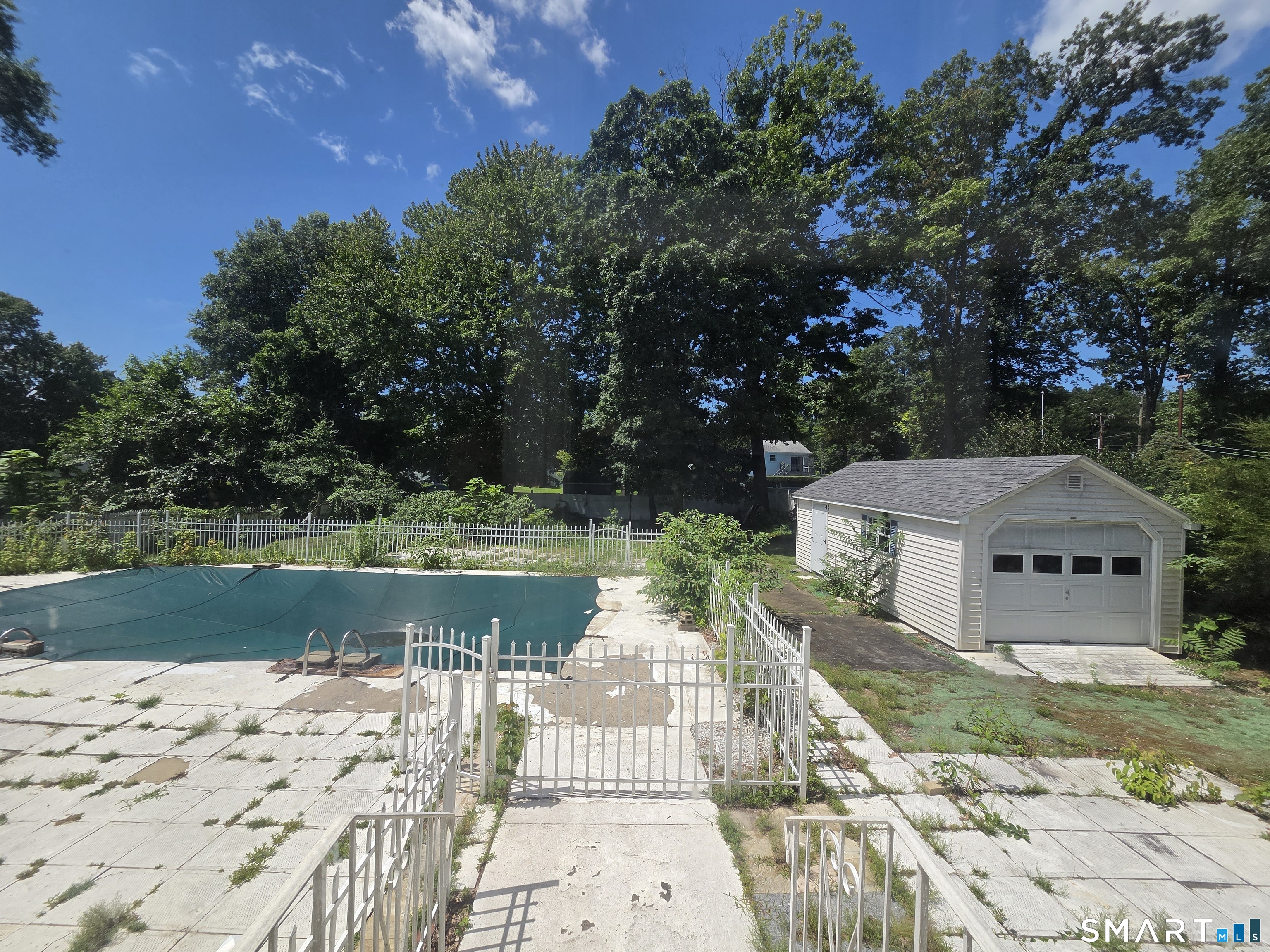 75 Bates Drive East Hartford CT 06108