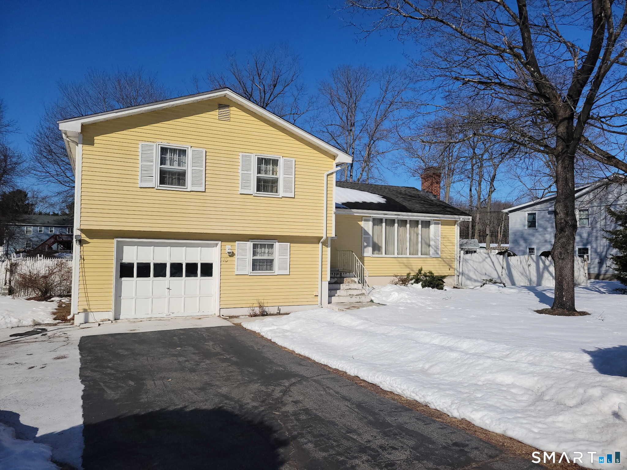 75 Bates Drive East Hartford CT 06108