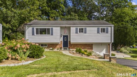 27 Amherst Place Stamford CT 06902