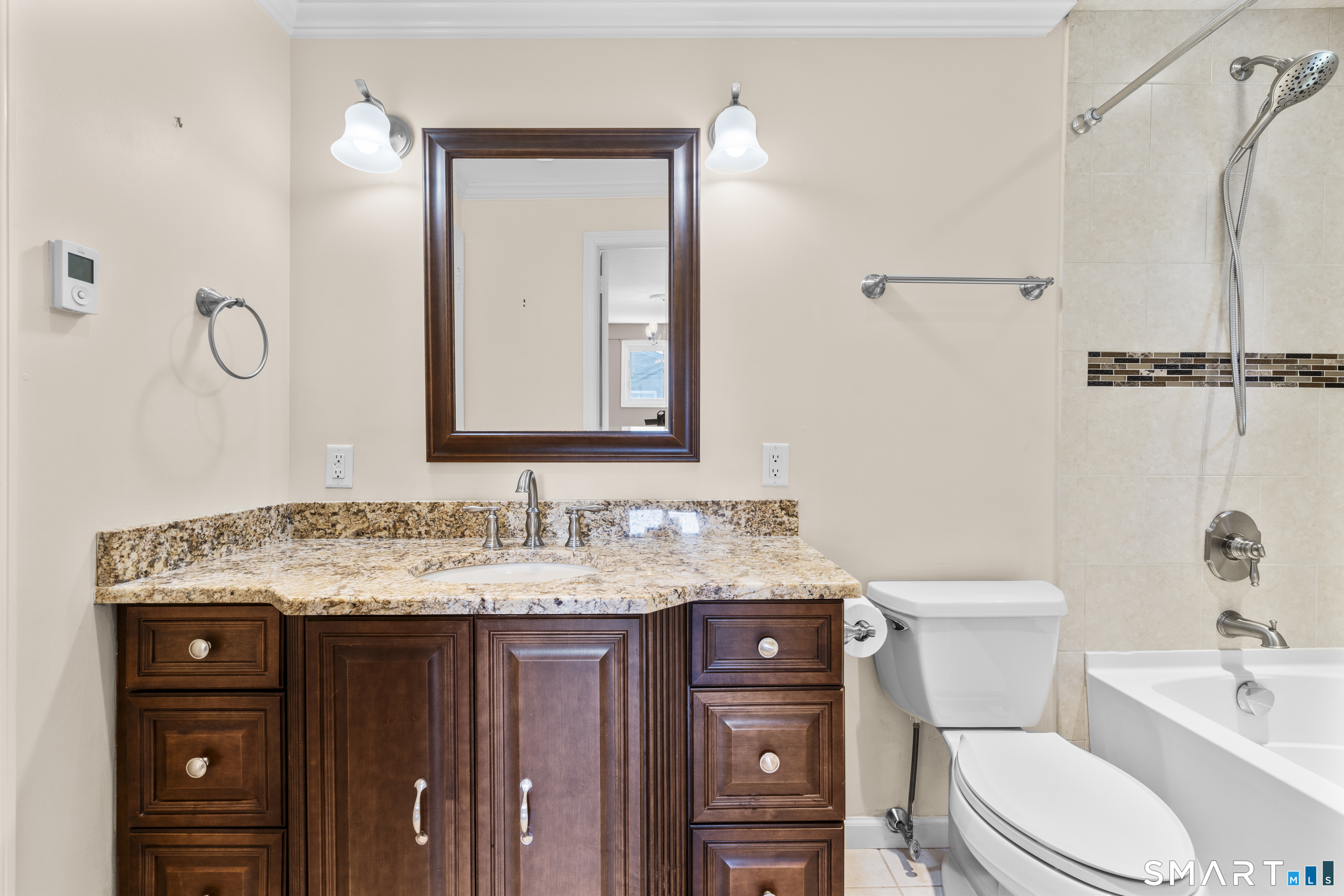 27 Amherst Place Stamford CT 06902