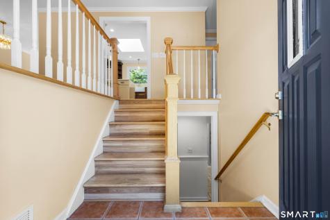 27 Amherst Place Stamford CT 06902