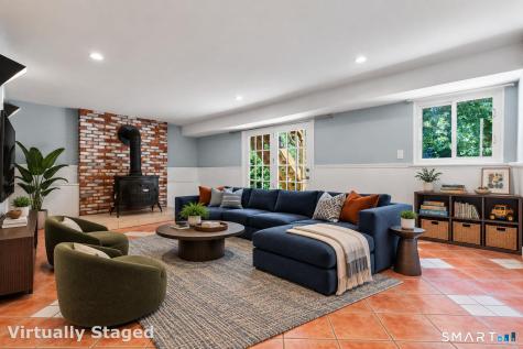 27 Amherst Place Stamford CT 06902