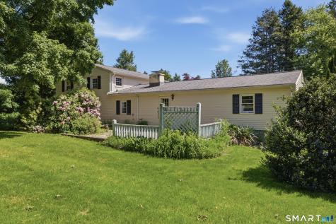 16 Hamilton Lane Watertown CT 06795
