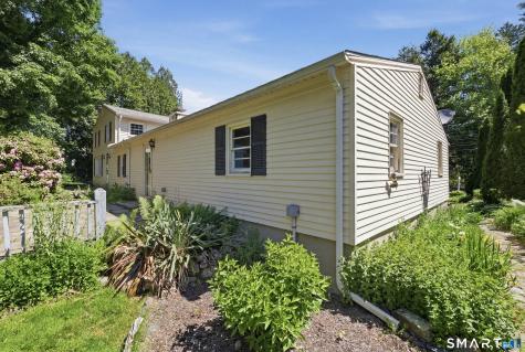 16 Hamilton Lane Watertown CT 06795