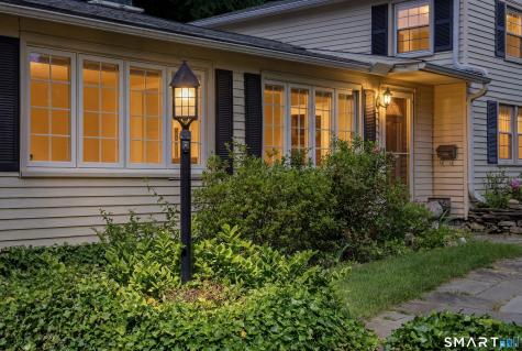 16 Hamilton Lane Watertown CT 06795
