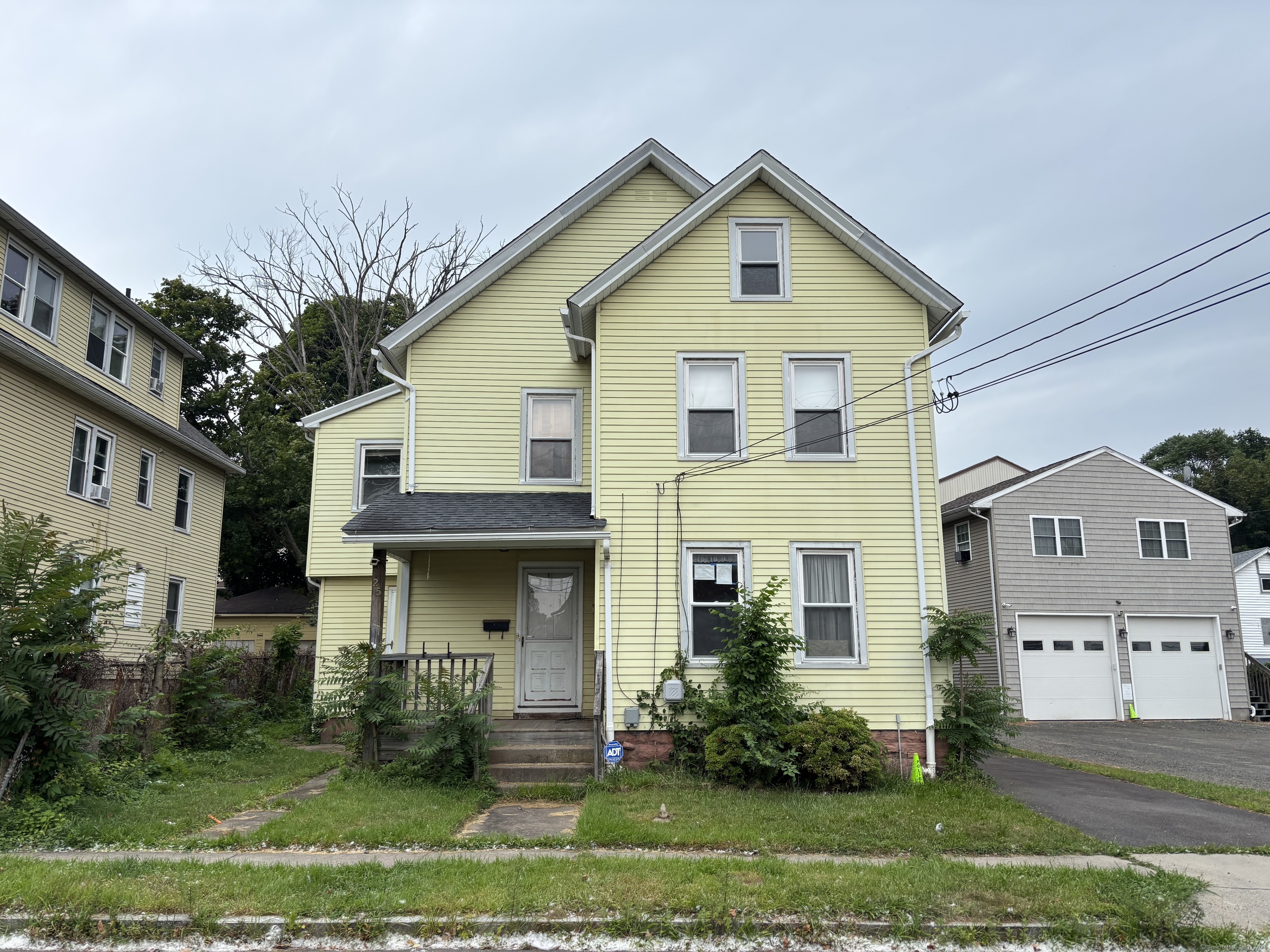 25 Clinton Avenue Middletown CT 06457