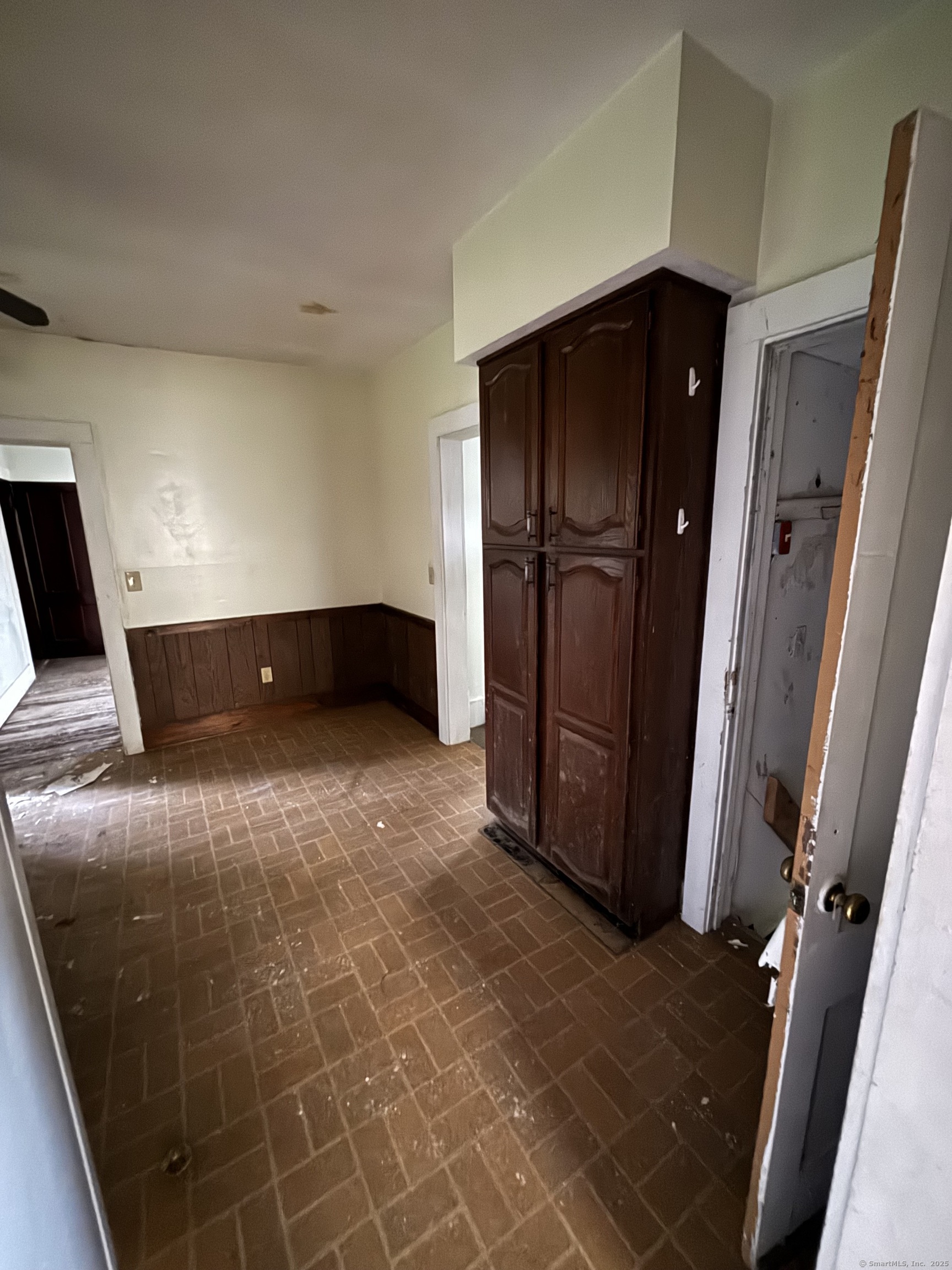25 Clinton Avenue Middletown CT 06457