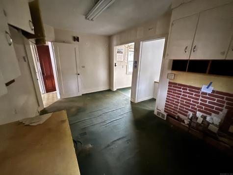 25 Clinton Avenue Middletown CT 06457