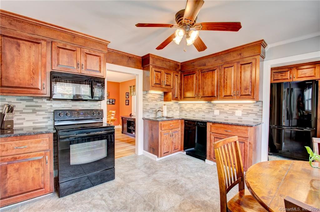 63 Tanner Street Manchester CT 06042