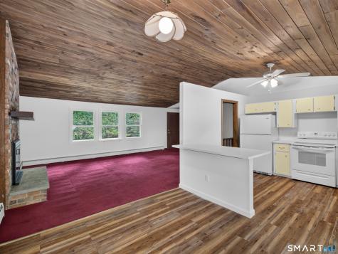 75 Airline Road Clinton CT 06413