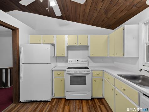 75 Airline Road Clinton CT 06413