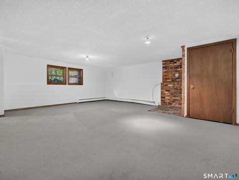 75 Airline Road Clinton CT 06413