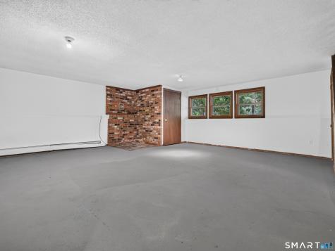75 Airline Road Clinton CT 06413