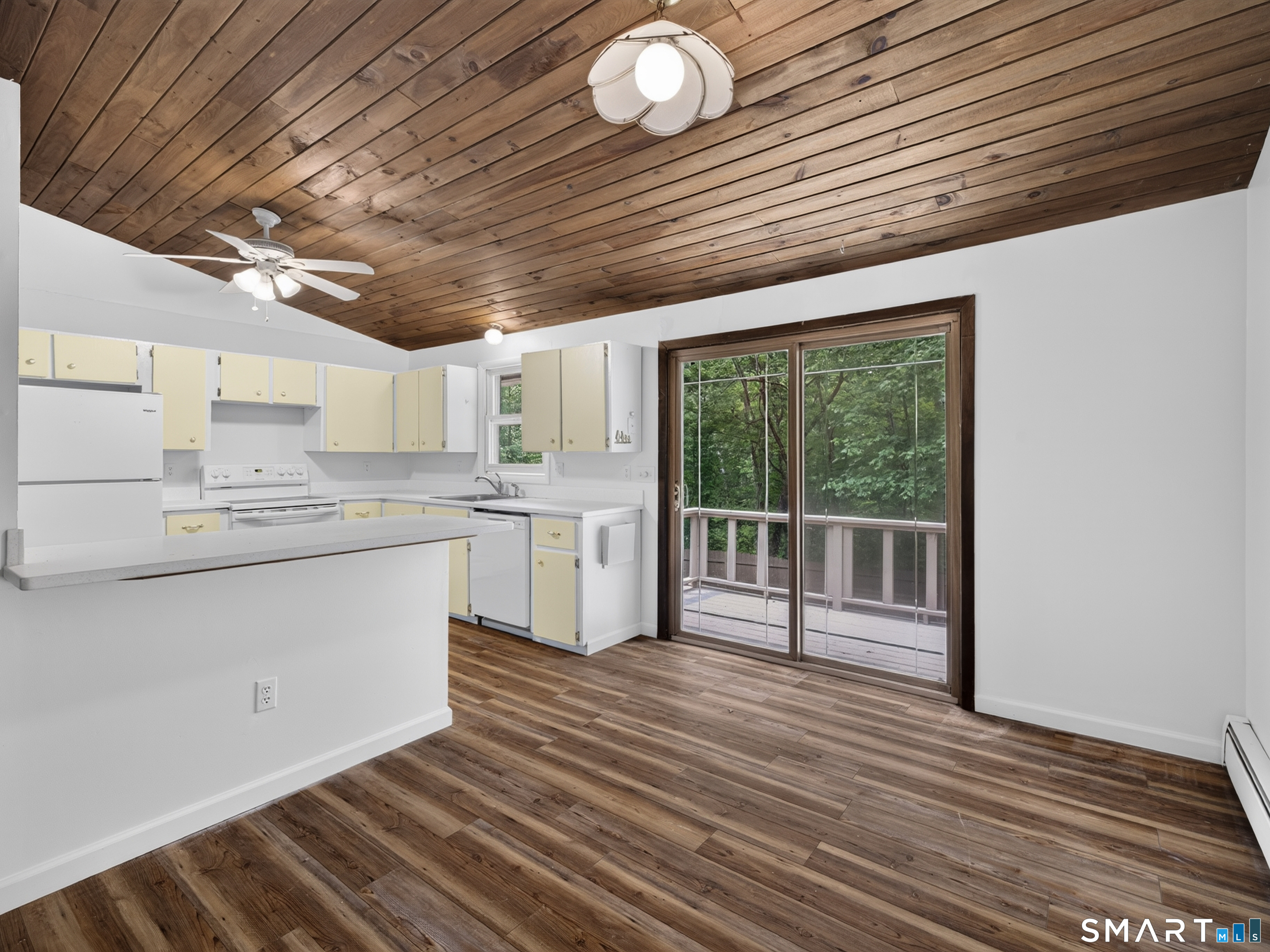 75 Airline Road Clinton CT 06413